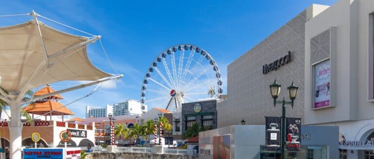 A experiência dos shoppings de Cancún