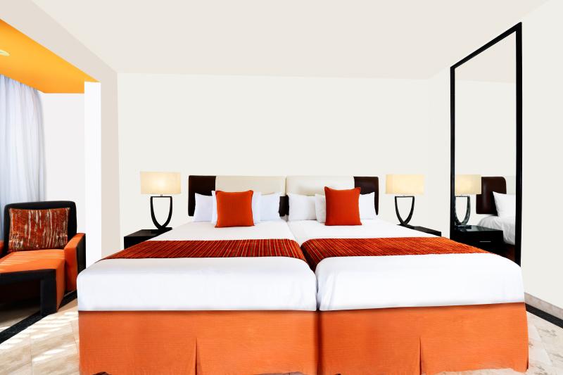 Grand Ocean Room with King Size bed and beautiful view in Hotel Grand Oasis Tulum