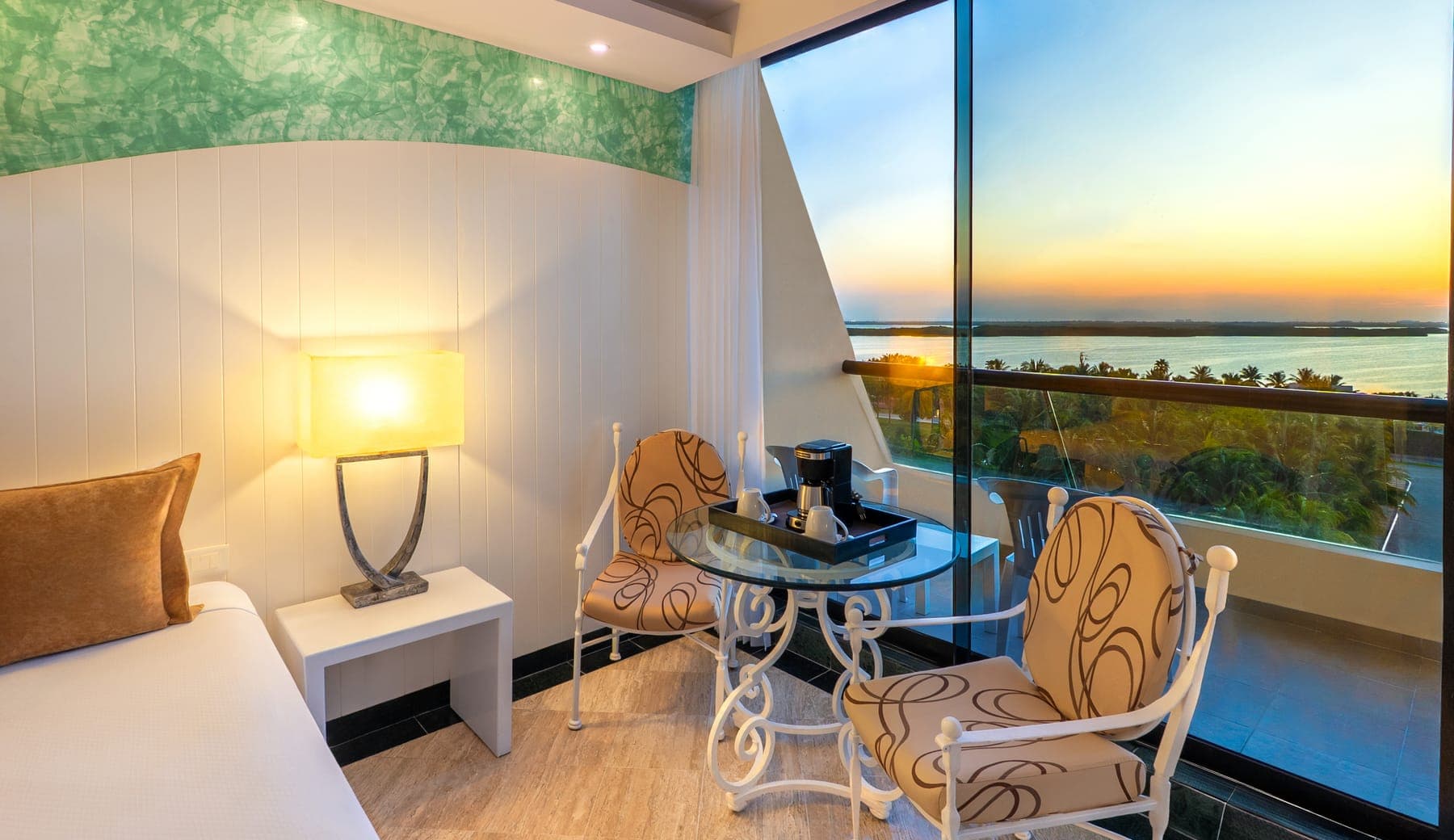 Grand Sunset en Grand Oasis Cancun Hotel